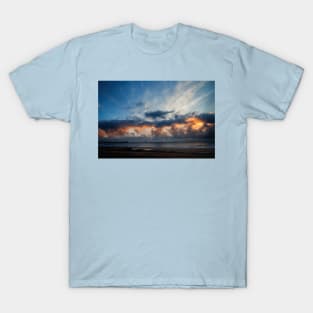 Northumberland sunrise in soft light T-Shirt